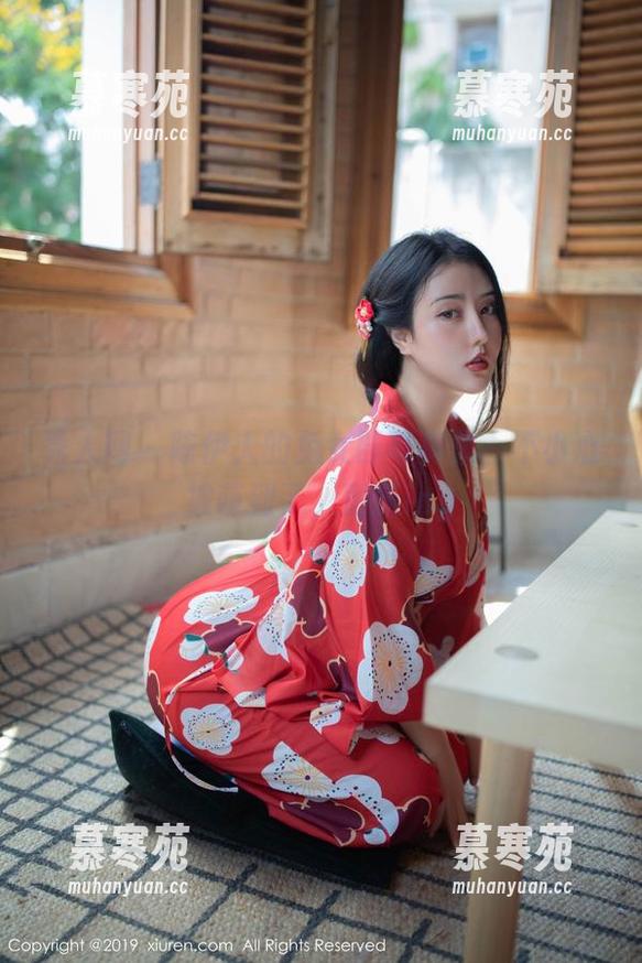 秀人网-陈伊人 秀人网 - 陈伊人的兔女郎写真集,不小心被萌到了,更新ing