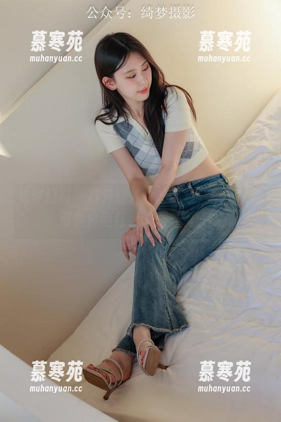 绮梦摄影-娅轩 绮梦摄影 - 打开娅轩白丝合集,观看时你可能会脸红,不要责怪我哦