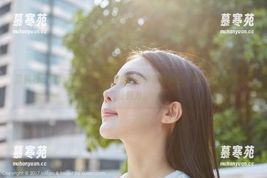 蜜桃社-真希 蜜桃社 - 清新又脱俗,真希的图集中果然藏着“纯”这个字的无敌魅力。
