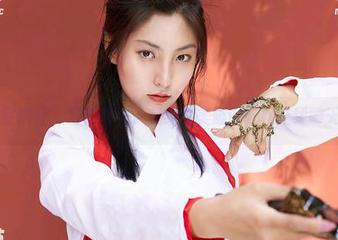 蜜桃社 – 写真时光，美绪与美脚的轻松在线聊天