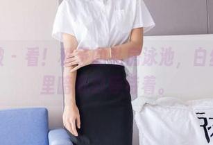 袜啵啵 – 看！稚予的私房泳池，白丝在那里暗戳戳等待着。