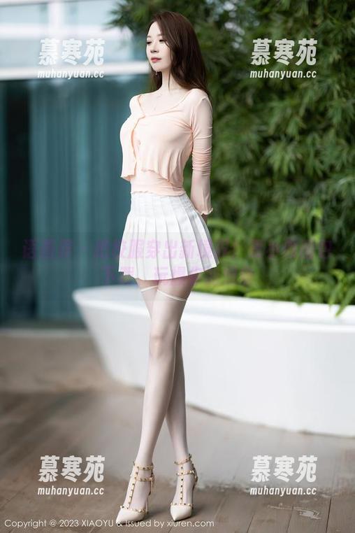 语画界 - 把校服穿出新境界！夏小雅图包下载，玩爆你的想象