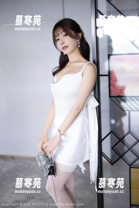 语画界-徐莉芝Booty 语画界 - 内衣在徐莉芝Booty图包里开会上演一出好戏
