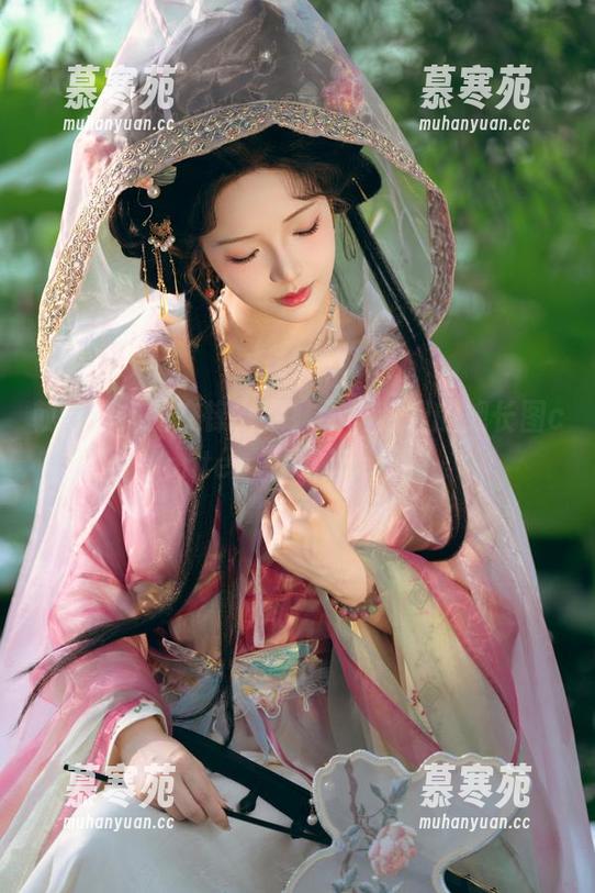 戟与旗袍的交锋，雯妹不讲道理的舰长图contemplative部署