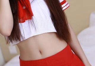 青豆客 – 思淇Sukiii的白丝私拍：这腿，重点在“丝”啊，没毛病！